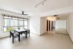 Choa Chu Kang Avenue 7 (Choa Chu Kang),  #569997381